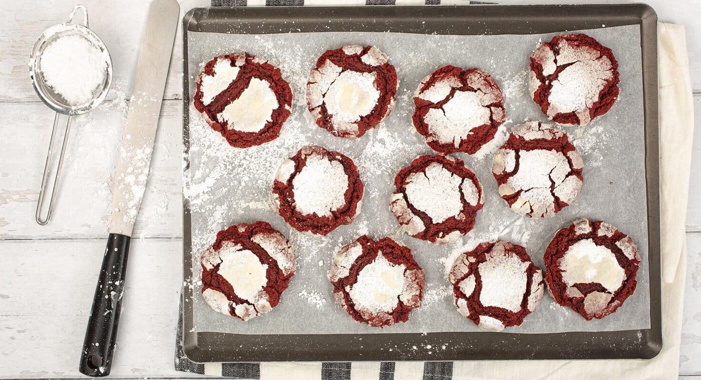 3L2A3896_red-velvet-cookies_1584x800.jpg