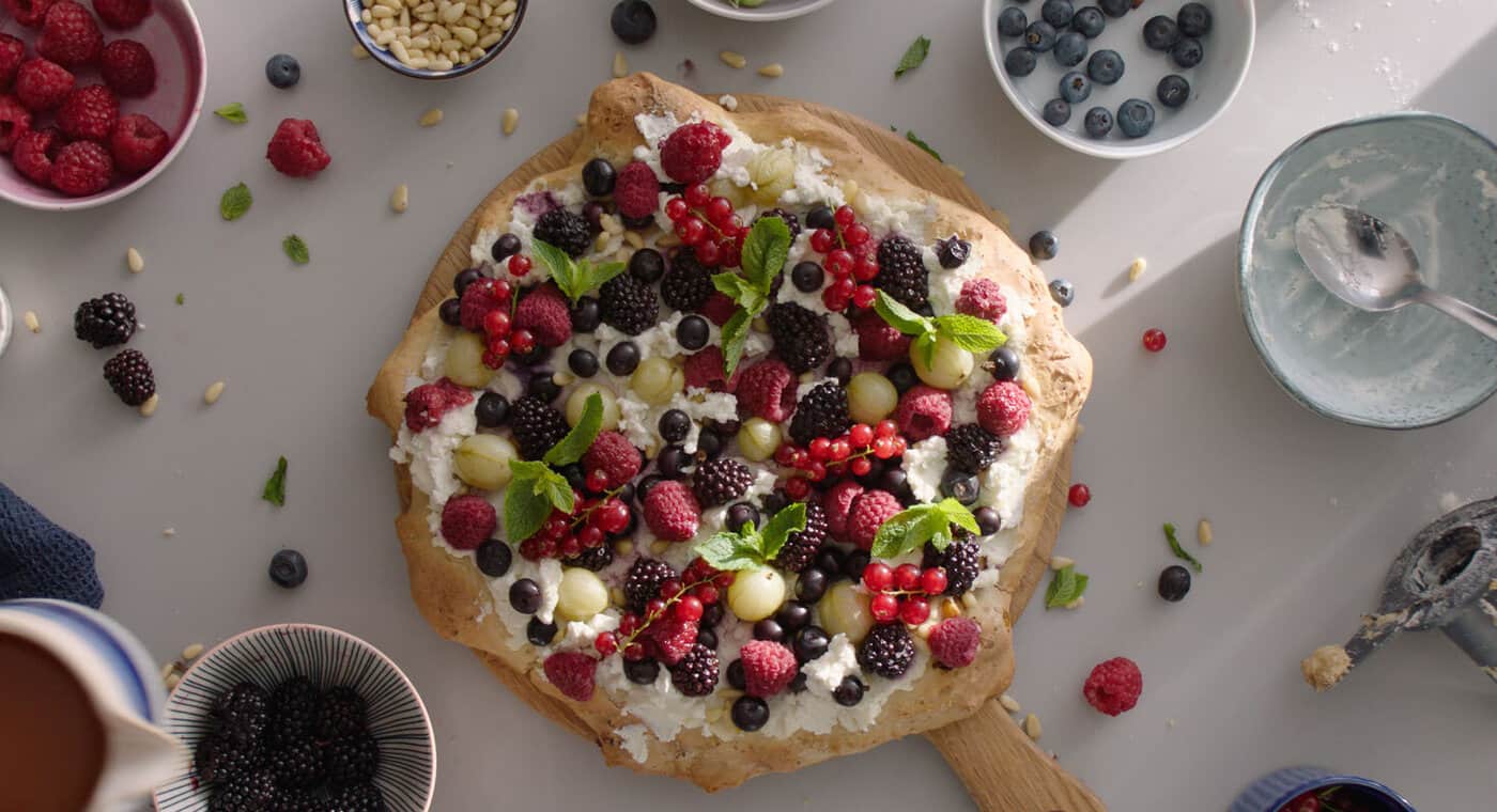 GLUTEN-FREE-BERRY-PIZZA.jpg