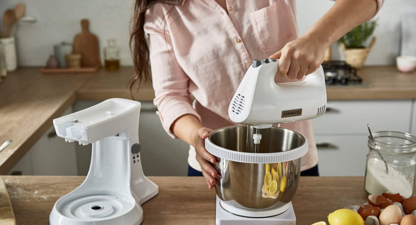 Guide to Hand Mixer Stand Mixer Image 3.jpg