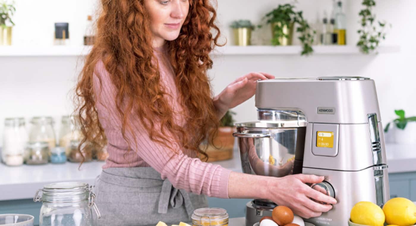 KW Article_guide to Stand Mixers_Desktop_3.jpg