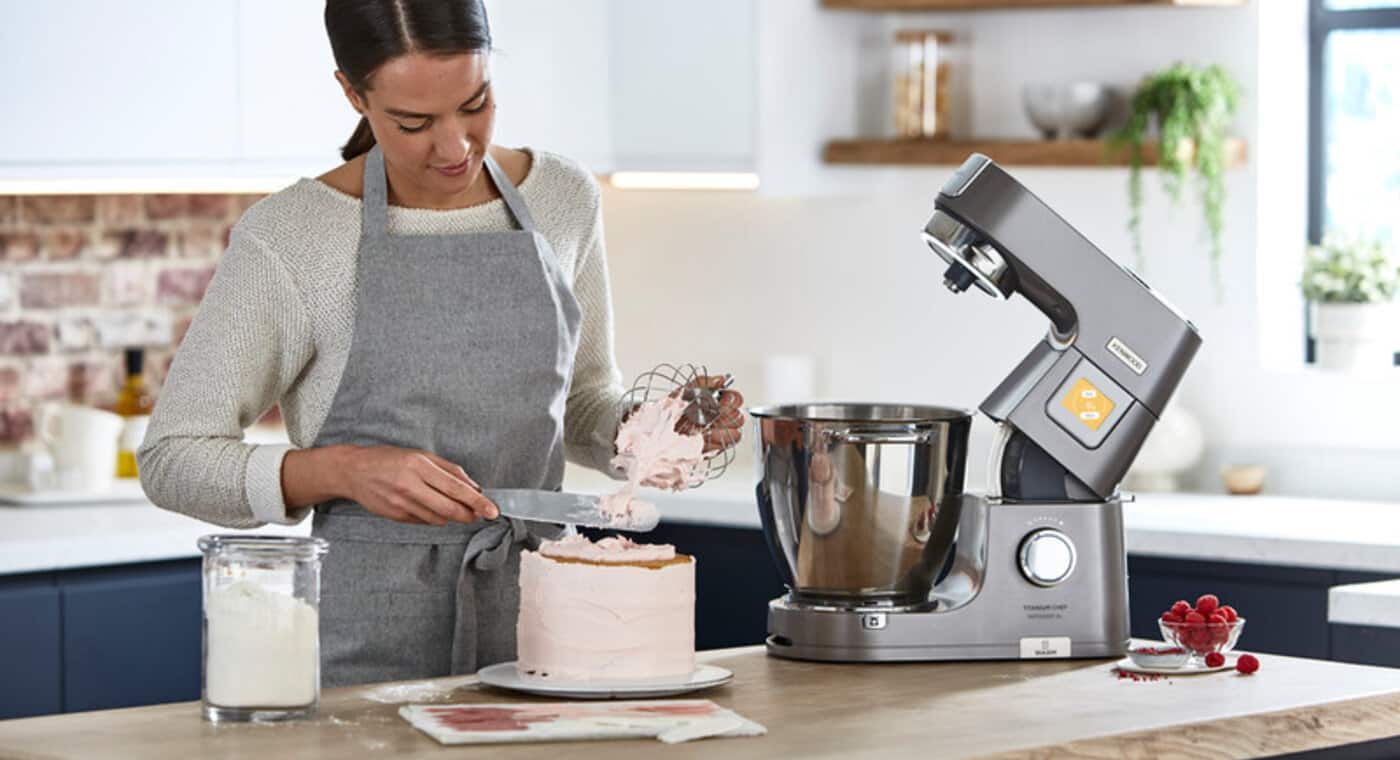 Stand Mixer vs Food Processor Image 2.jpg