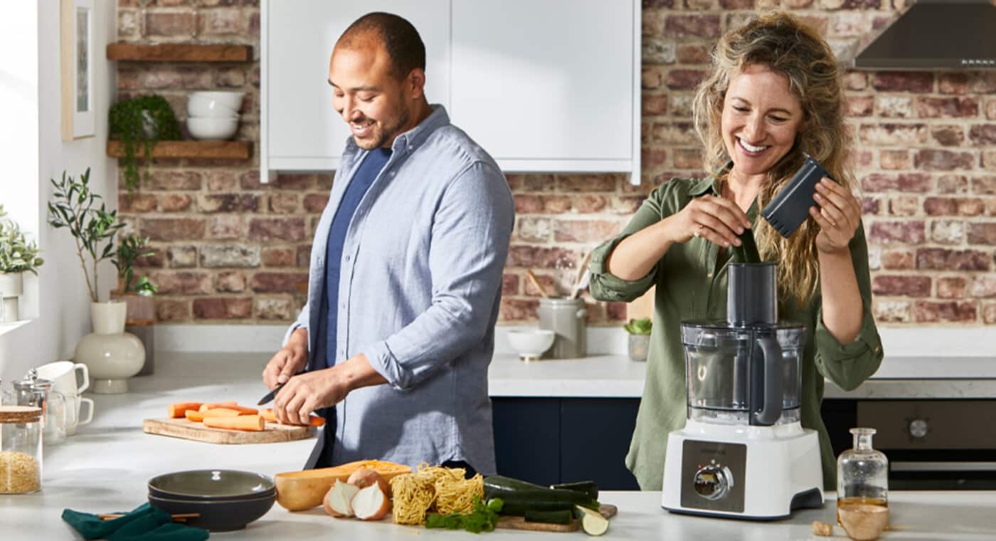 /medias/KW-Article-How-to-use-a-FP-1.jpg?context=bWFzdGVyfHJvb3R8Mjg1OTI1fGltYWdlL2pwZWd8YURkakwyZzRaaTh4TXpFNU9USTJOREU0TmpNNU9DOUxWeUJCY25ScFkyeGxYMGh2ZHlCMGJ5QjFjMlVnWVNCR1VGOHhMbXB3Wnd8ZTExMmVjZDk5ZTUxYTU1ZDk1NmYyN2I2MjE5ZjJiZDZhZDc2MTMyMTdiMmE4NmVjODhjNThlNDUzM2JiMmVkYg