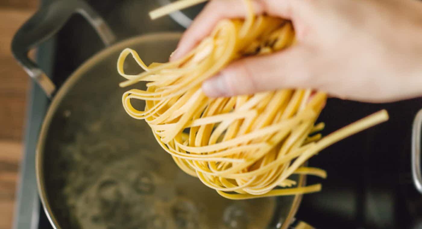 KW Article_How to make pasta_Desktop_11.jpg