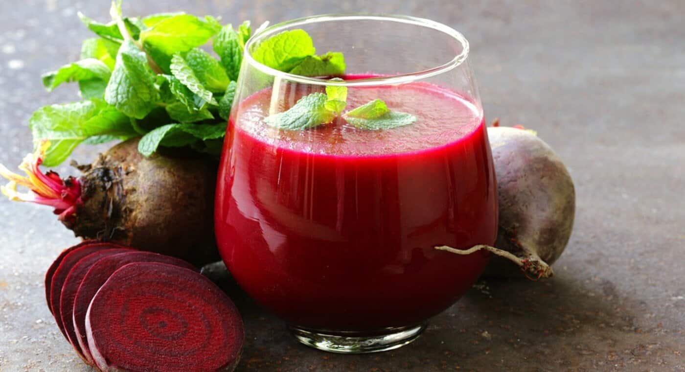 en_ADP-ImgB_breakfast-types_conscious-type_recipe05_strawberry-beetroot-lime-juice-1440x810_SM.png