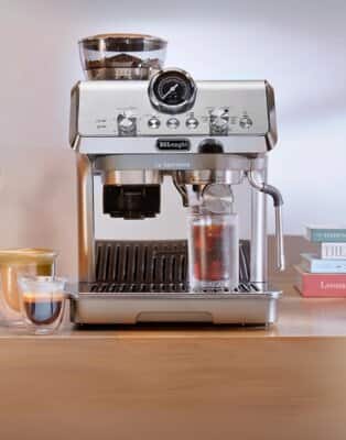 Manual Coffee Machines.