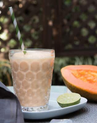 Papájovo-kokosové smoothie