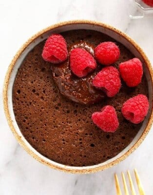 Chocolate mug cake