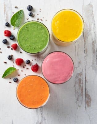 7 ingredienti da non aggiungere mai al tuo smoothie per perdere peso