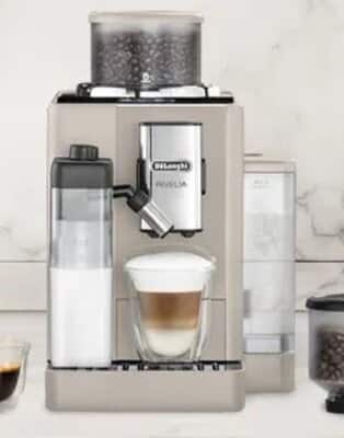 Automatic Espresso Machines with automatic milk frother