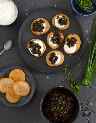 Blinis with beluga lentils