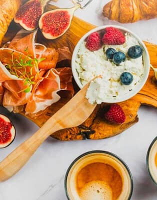 Start the day your way. Breakfast made just the way you like it.