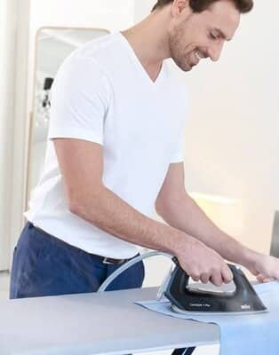 Lekka, ergonomiczna, wielofunkcyjna czy może duża, solidna i wytrzymała – jaka deska do prasowania jest najlepsza?