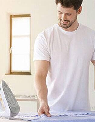 Jak odkamienić żelazko parowe, a jak żelazko z generatorem pary? Jak często należy odkamieniać żelazko?