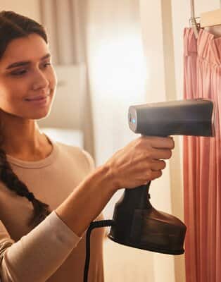 Stiratura verticale: funzionamento e vantaggi