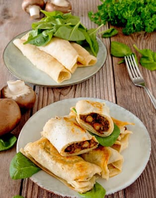 Stuffed vegan crepes