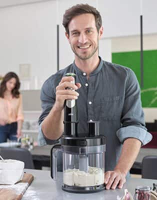 Brownie z fasoli to kultowe ciasto warzywne, które urosło już niemal do rangi symbolu zdrowych wypieków.