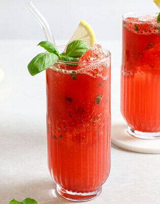 Strawberry, basil and lemon ice crush