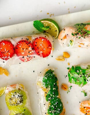 Summer rolls savoury & sweet with peanut-mango dip and Piña colada dip