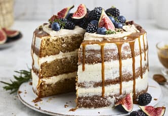 Layer cake au caramel beurre salé
