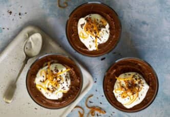 Mousse au chocolat et Syllabub à l’orange