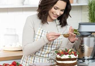 TORCIK MARCHEWKOWY Z KREMEM WANILIOWYM