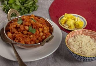 Simple Slow Cooked Chana Masala