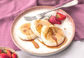 Pancakes soufflés japonais