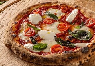 Domowa pizza z robotem planetarnym