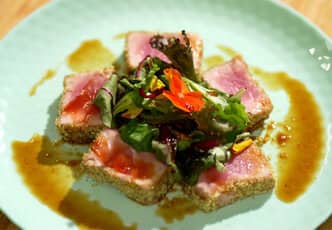 Thon rouge mi-cuit pané by Justine Piluso