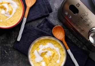 Chilled Mango Sago Soup by Kwanghi Chan