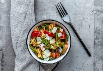 Salade de pâtes façon César