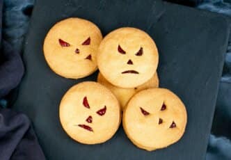 Halloween Cookie Sandwiches