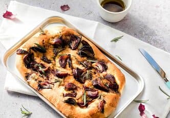 How to chop onions in a food processor