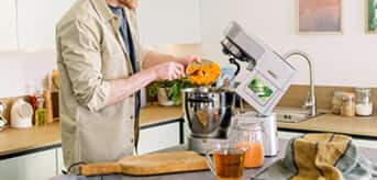 KW Article_guide to Stand Mixers_Desktop_8.jpg