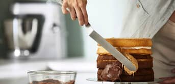 CAKE_DECORATING_ANGLED_PALETTE_KNIFE_746.jpg