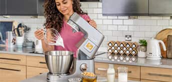 KW Article_guide to Stand Mixers_Desktop_5.jpg