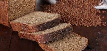 Domowy chleb gryczany bezglutenowy - zdjęcie.