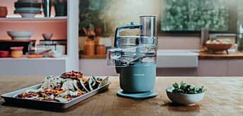 /medias/1994x1000MultiPro-Go-Lifestyle-with-tacos-DSC-6752-RT2-1-.jpg?context=bWFzdGVyfHJvb3R8MjI0OTgwfGltYWdlL2pwZWd8YUdKaUwyaGxPUzh5T1RZM05EQTJOVEU1T1RFek5DOHhPVGswZURFd01EQk5kV3gwYVZCeWJ5MUhiMTlNYVdabGMzUjViR1ZmZDJsMGFDMTBZV052YzE5RVUwTmZOamMxTWkxU1ZESXRYekZmTG1wd1p3fGNlNTBmZDYxZjkzNjhkODRlMWY4YjVmOWVhNWYxZWVhYjFiMTJjODc0YWUxYzFlYTc5OTk3OTZmN2E5NTBlZmE