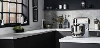 /medias/Kmix-Silver-KMX760ACH.jpg?context=bWFzdGVyfHJvb3R8Mzc0NTQ2fGltYWdlL2pwZWd8YURSa0wyaG1ZUzgwTnpjMU5EQTNPVFl6TXpRek9DOUxiV2w0WDFOcGJIWmxjaUJmUzAxWU56WXdRVU5JTG1wd1p3fDcxOTdkOTI1OTk0YTM4MTE0Yjk5MmE4MTFhM2E3ZTcyMzUzYWM1OTJlOTc3NDcwZjRjNTg2MGY0MDM0OTJjZTk