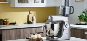 Large- KAH65.000PL_Hero+Banoffee_Mouse.jpg