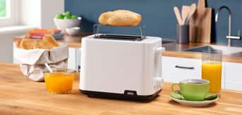 Braun Breakfast Series 1 Toaster HT 1010 WH lifestyle
