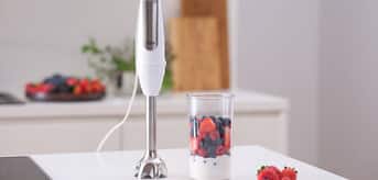 Braun MultiQuick 7 Hand blender in use
