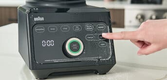 Braun PowerBlend 9X Hand blender in use