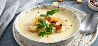 Zupa z grzankami - zdjęcie.