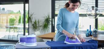 Braun CareStyle 1 steam generator iron