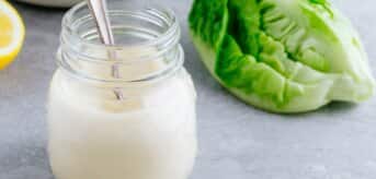 Sos do sałatki cezar - zdjecie.