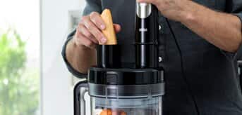 Krojenie warzyw w malakserze - zdjęcie