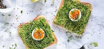 en_ADP-ImB_breakfast-family-type-recipe01_avocado-toast_1440x810_SM.png