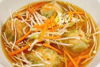 Bouillon Thaï ravioli de crevettes