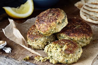 Falafel with Tahini Sauce